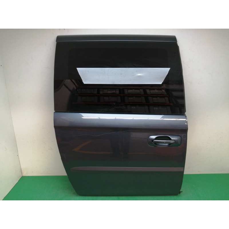 Recambio de puerta lateral corredera derecha para chrysler voyager (rg) 2.5 crd cat referencia OEM IAM 4894480AE OBSERVAR FOTOS 