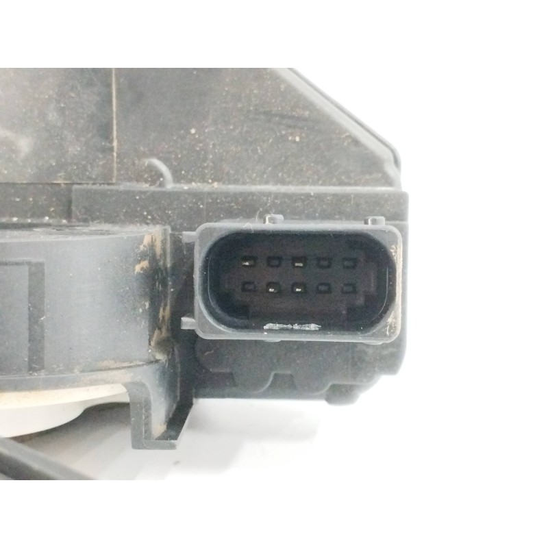 CERRADURA PUERTA DELANTERA DERECHA