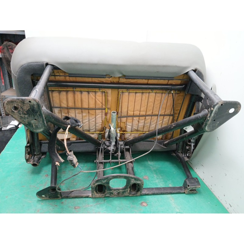 ASIENTO DELANTERO DERECHO