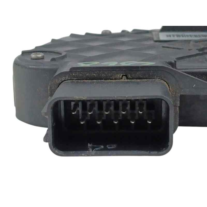 CERRADURA PUERTA TRASERA DERECHA