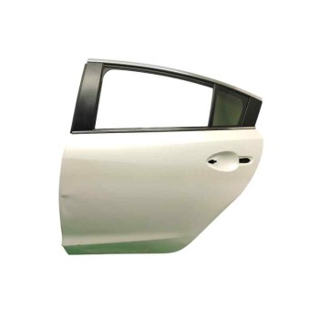 PUERTA TRASERA IZQUIERDA GHY17302XA NECESITA REPARACION CON MANETA