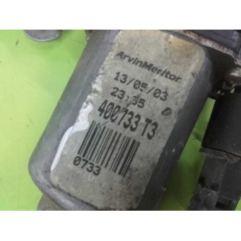 Recambio de elevalunas delantero izquierdo para renault clio ii fase i (b/cbo) 1.9 d rn b/cboa/f referencia OEM IAM FUNDA 400733