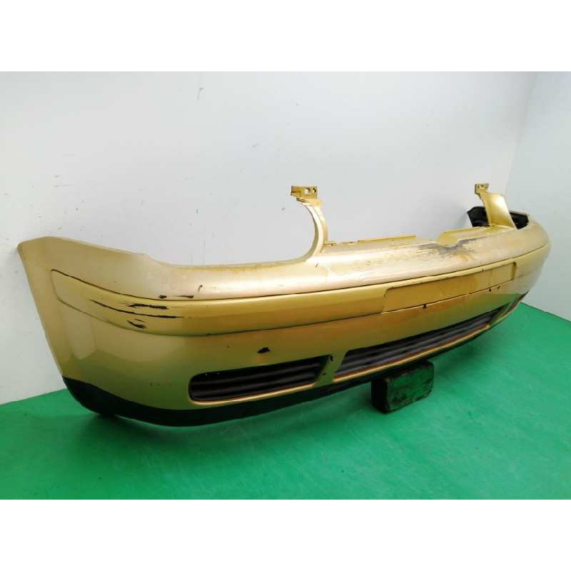 PARAGOLPES DELANTERO