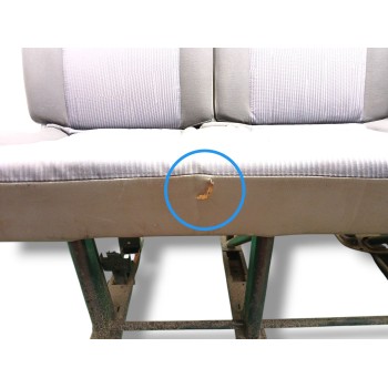 Recambio de asientos traseros para opel vivaro a autobús (x83) 2.5 dti (f7, j7, a07) referencia OEM IAM   