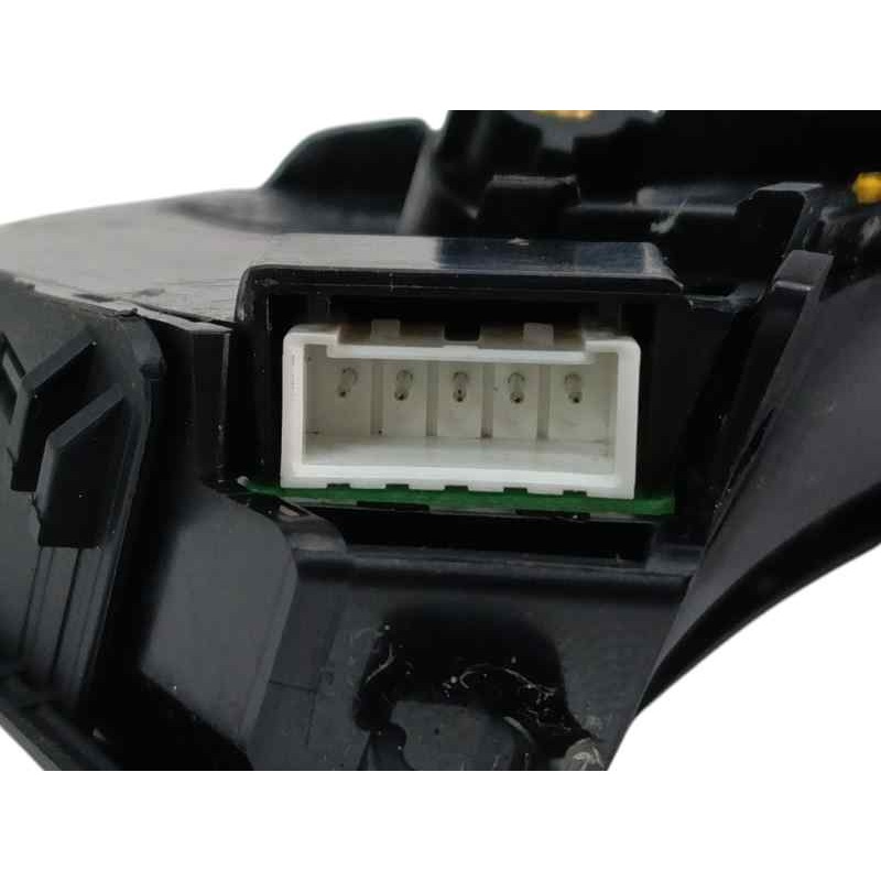 MANDO VOLANTE LADO IZQUIERDO