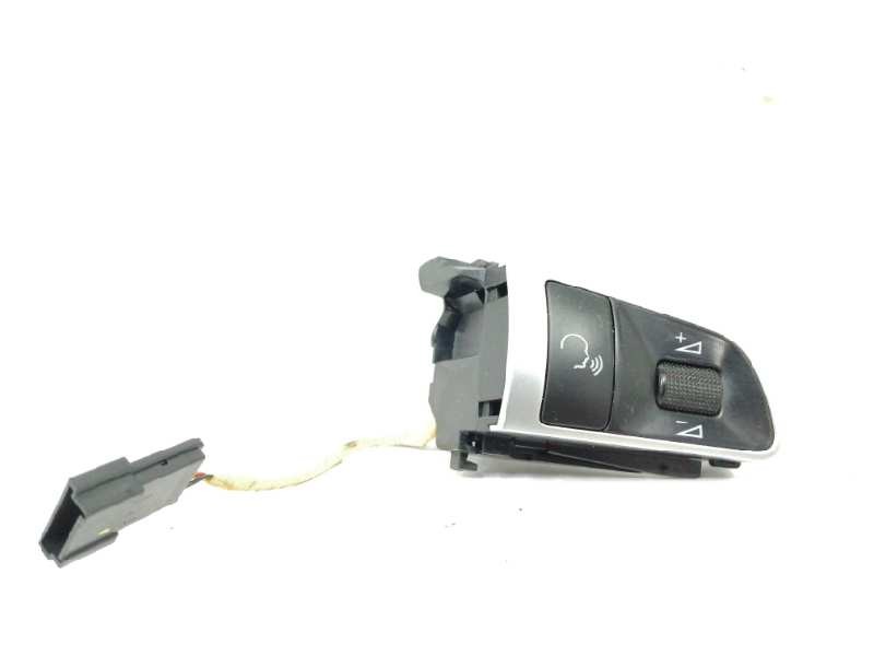 Recambio de mando volante para audi a4 ber. (b8) 2.0 16v tdi referencia OEM IAM 4E0951527AE 4E0951527AEWEP Recambio de mando volante para audi a4 ber. (b8) 2.0 16v tdi referencia OEM IAM 4E0951527AE 4E0951527AEWEP