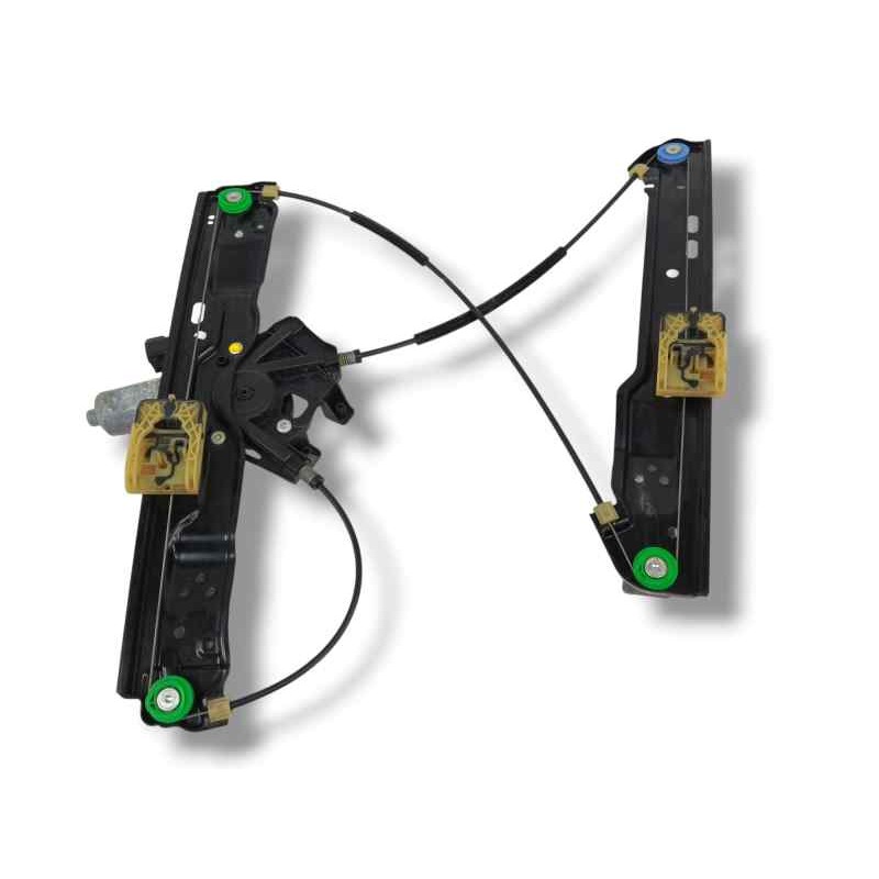 ELEVALUNAS DELANTERO IZQUIERDO