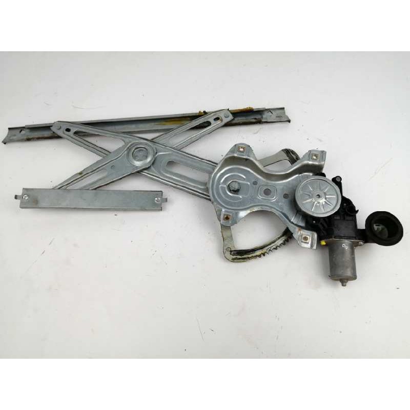 Recambio de elevalunas delantero derecho para toyota hilux viii pick-up (_n1_) 2.4 d 4wd (gun125_) referencia OEM IAM 698100K250