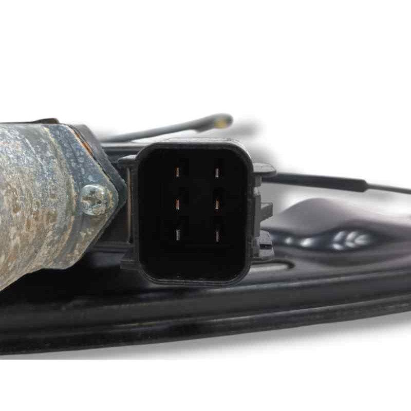 ELEVALUNAS DELANTERO IZQUIERDO