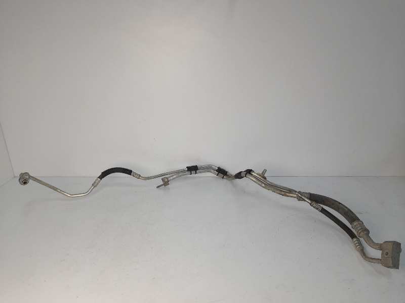 Recambio de tubos aire acondicionado para dodge caliber 2.0 16v crd cat referencia OEM IAM 05058278AG P05058278AG Recambio de tubos aire acondicionado para dodge caliber 2.0 16v crd cat referencia OEM IAM 05058278AG P05058278AG