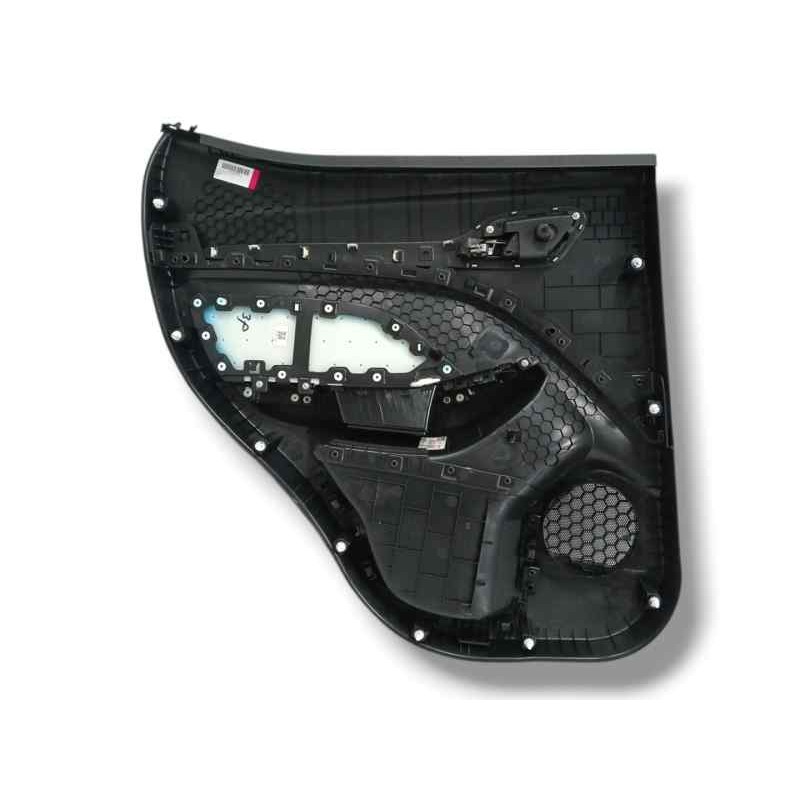 GUARNECIDO PUERTA TRASERA DERECHA