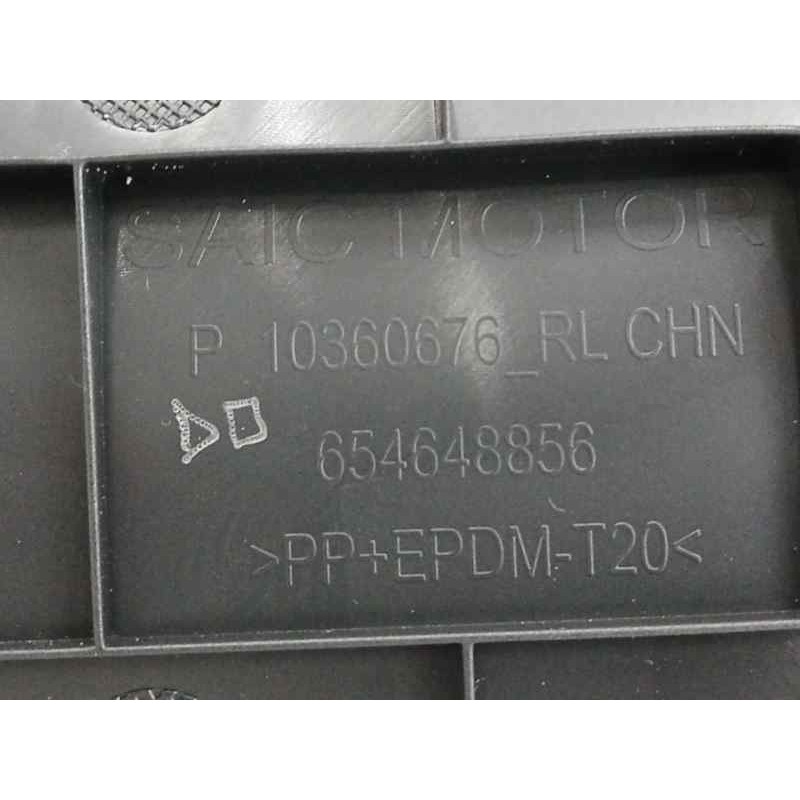 GUARNECIDO PUERTA TRASERA IZQUIERDA