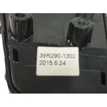 Recambio de mando volante para hyundai i40 1.7 crdi cat referencia OEM IAM 39R2901300 LADO IZQUIERDO 