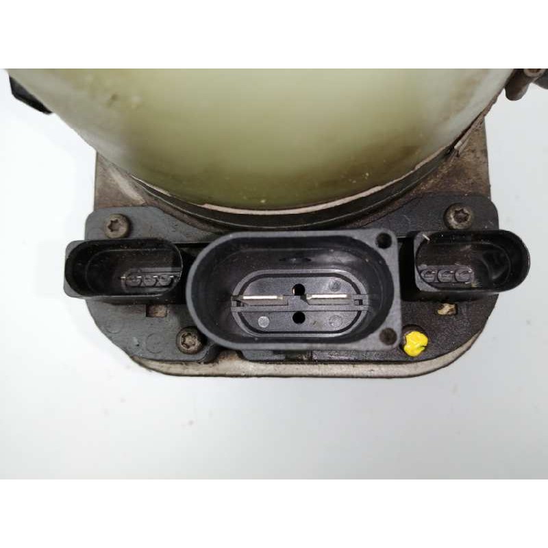 BOMBA DIRECCION 6Q0423371