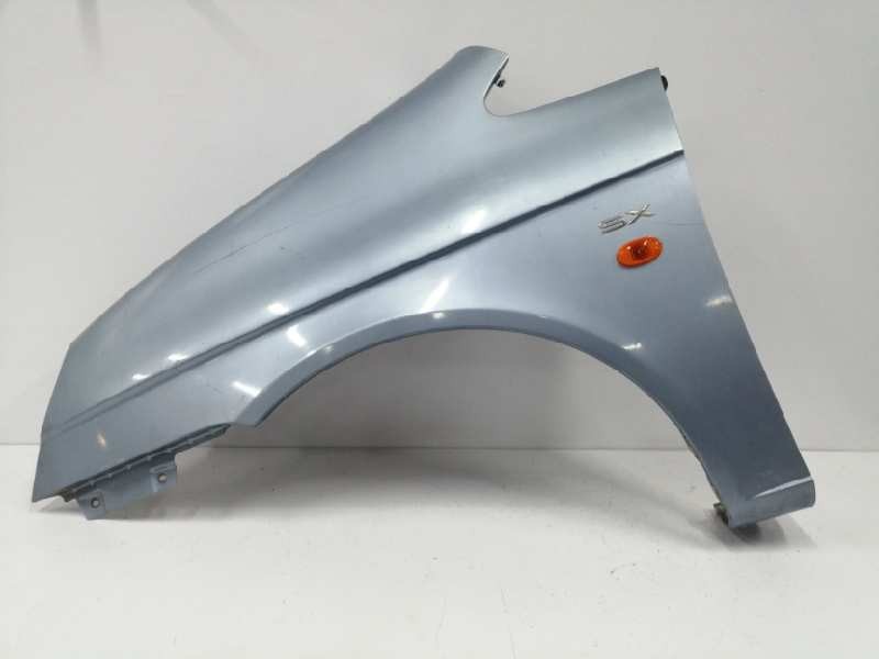 Recambio de aleta delantera izquierda para daewoo tacuma sx referencia OEM IAM 96262417  