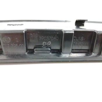 Recambio de luz central de freno para opel crossland x referencia OEM IAM 39037080  