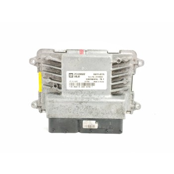 Recambio de centralita motor uce para chevrolet orlando 1.8 cat referencia OEM IAM 25189683 25189682 