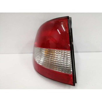 Recambio de piloto trasero izquierdo para renault megane i fase 2 classic (la..) referencia OEM IAM 89301490  