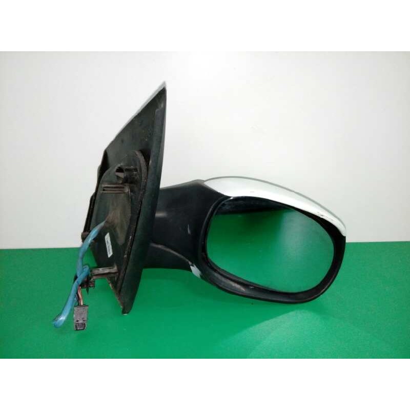 Recambio de retrovisor derecho para citroën c2 furio referencia OEM IAM 8149ZQ ELECTRICO 