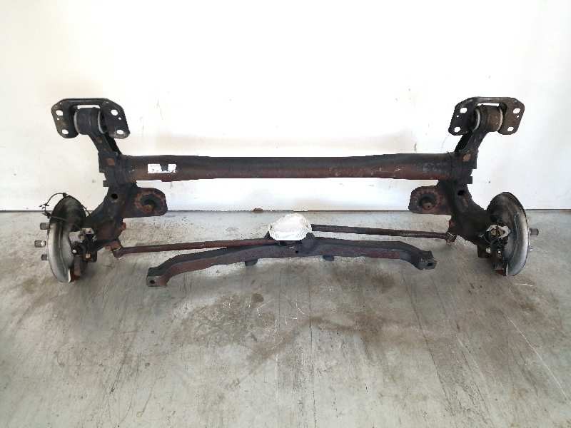 Recambio de puente trasero para opel astra j sports tourer cosmo referencia OEM IAM 13427780  