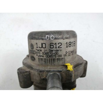 Recambio de depresor freno / bomba vacio para volkswagen golf iv berlina (1j1) 1.6 referencia OEM IAM 1J0612181B 8TG00857000 