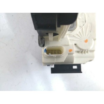 Recambio de cerradura puerta trasera derecha para mercedes-benz clase c (w204) berlina 1.8 cat referencia OEM IAM A2047300435  