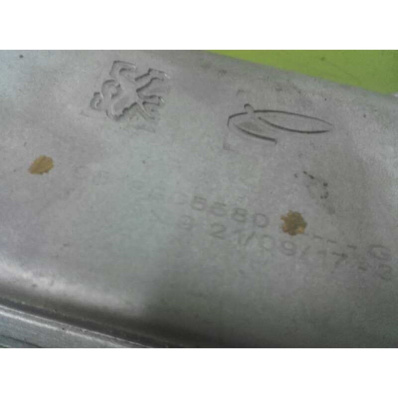 ELEVALUNAS DELANTERO IZQUIERDO 9819905580