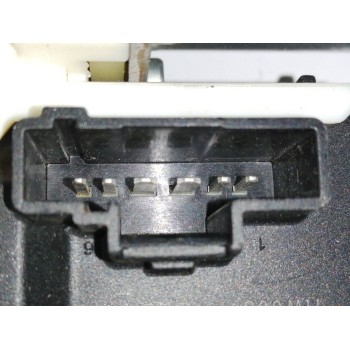 Recambio de elevalunas trasero izquierdo para renault megane iii berlina 5 p 1.5 dci diesel cat referencia OEM IAM 827310002R  