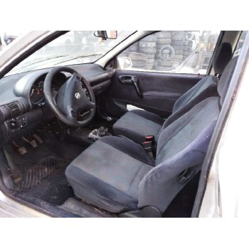 opel corsa b del año 1999