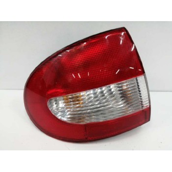 Recambio de piloto trasero izquierdo para renault megane i fase 2 classic (la..) referencia OEM IAM 89301490  