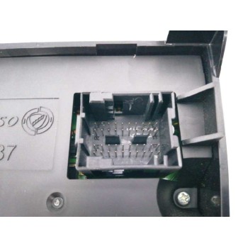 Recambio de mando climatizador para fiat grande punto (199) 1.4 cat referencia OEM IAM 735419793 A83010200 