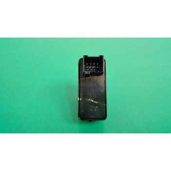 Recambio de mando elevalunas delantero derecho para iveco daily ka 2.3 diesel cat referencia OEM IAM   