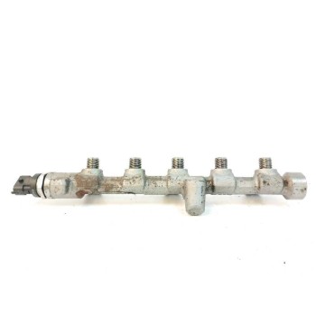 Recambio de rampa inyectora para renault trafic combi (ab 4.01) 6 - plazas, acristalado parcial, combi corto referencia OEM IAM 