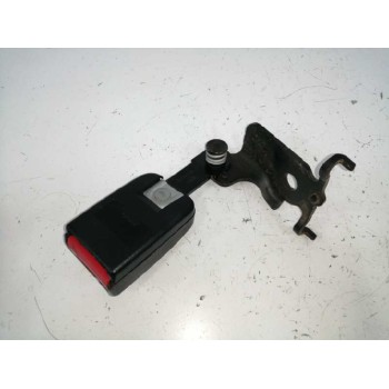 Recambio de enganche cinturon derecho para renault megane iii berlina 5 p 1.2 16v referencia OEM IAM 20005R TRASERO 