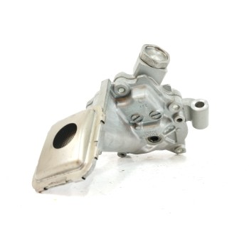 Recambio de bomba aceite para toyota auris hybrid active referencia OEM IAM 37040  