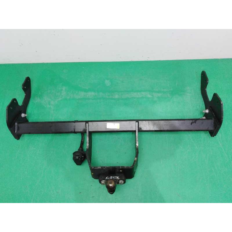 Recambio de enganche remolque para toyota hilux viii pick-up (_n1_) 2.4 d 4wd (gun125_) referencia OEM IAM   