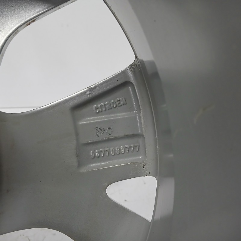 LLANTA 6 5JX16CH5 ET47 5H 5X110