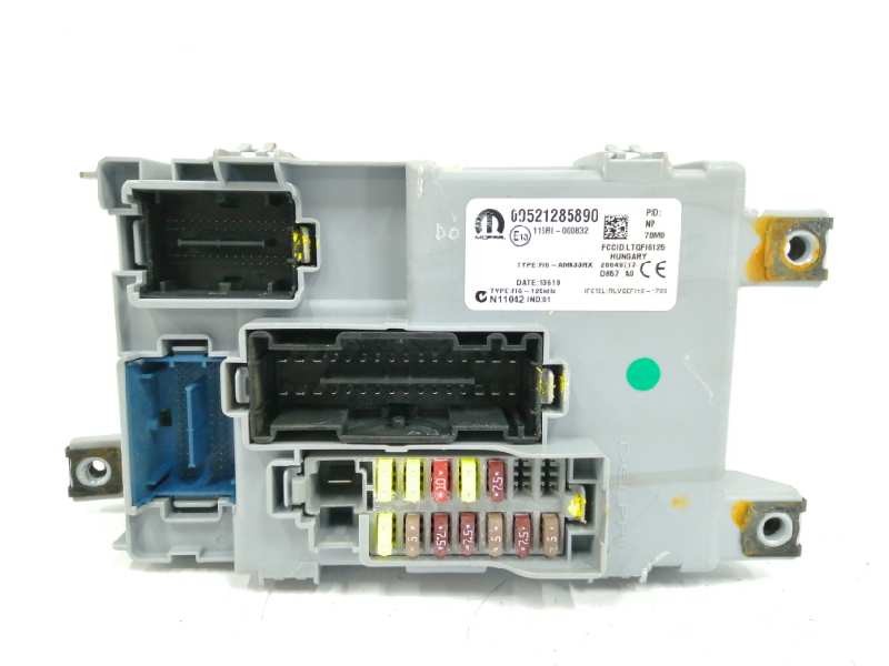 Recambio de caja reles / fusibles para fiat panda (319) 1.2 cat referencia OEM IAM 00521285890  