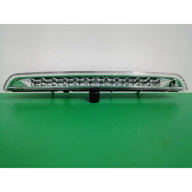 Recambio de luz central de freno para peugeot 308 referencia OEM IAM 9688016380 OBSERVAR FOTOS 