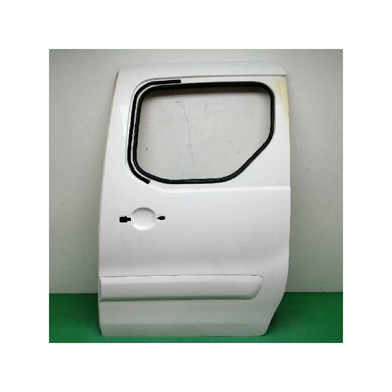 PUERTA LATERAL CORREDERA IZQUIERDA