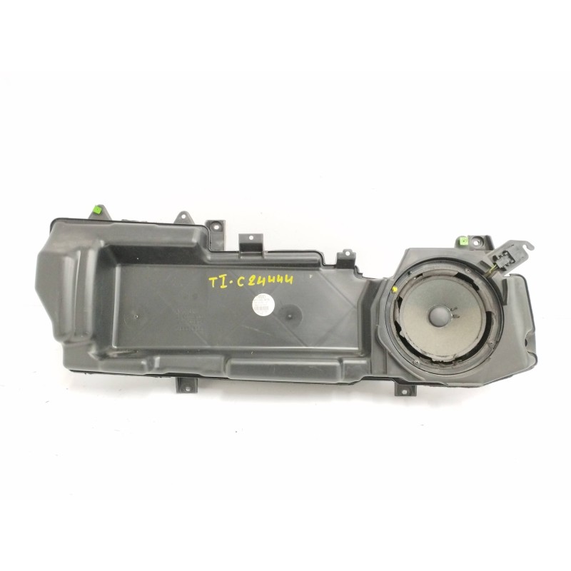 Recambio de no identificado para audi a6 berlina (4f2) 2.0 tdi referencia OEM IAM 4F0035381B ALTAVOZ SUBWOOFER 