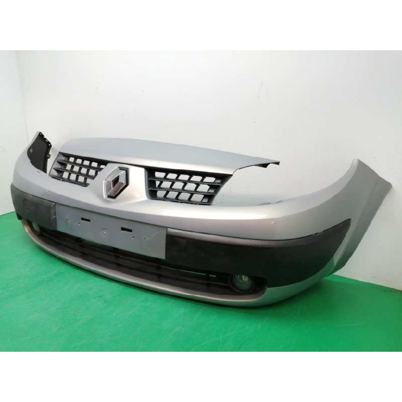 PARAGOLPES DELANTERO