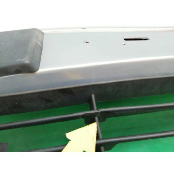 Recambio de paragolpes delantero para renault scenic ii 1.6 16v referencia OEM IAM 8200139528  