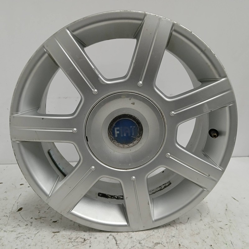 Recambio de llanta para fiat idea (135) 1.4 referencia OEM IAM 50901185 6JX16H2 C40 4H 4X98