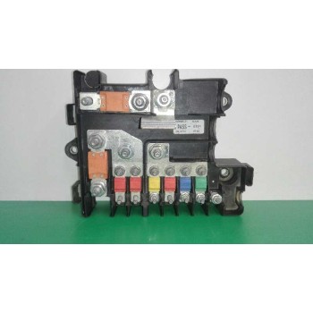 Recambio de caja reles / fusibles para iveco daily ka 2.3 diesel cat referencia OEM IAM 5801585977  