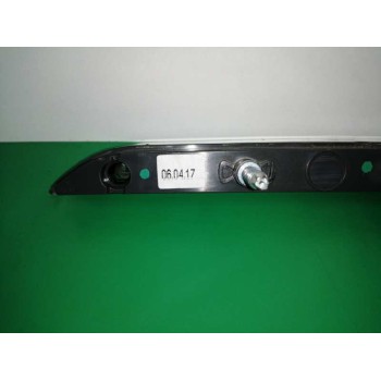 Recambio de luz central de freno para peugeot 308 referencia OEM IAM 9688016380 OBSERVAR FOTOS 