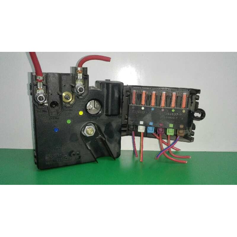 Recambio de caja reles / fusibles para mercedes-benz clase cls (w219) 320 cdi (219.322) referencia OEM IAM A2119820402  