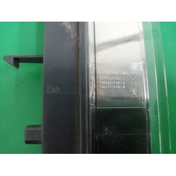 Recambio de luz central de freno para peugeot 308 referencia OEM IAM 9688016380 OBSERVAR FOTOS 