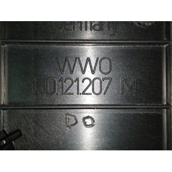 Recambio de electroventilador para volkswagen golf iv berlina (1j1) 1.6 referencia OEM IAM 1J0121207M  