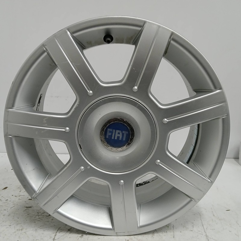 Recambio de llanta para fiat idea (135) 1.4 referencia OEM IAM 50901185 6JX16H2 C40 4H 4X98